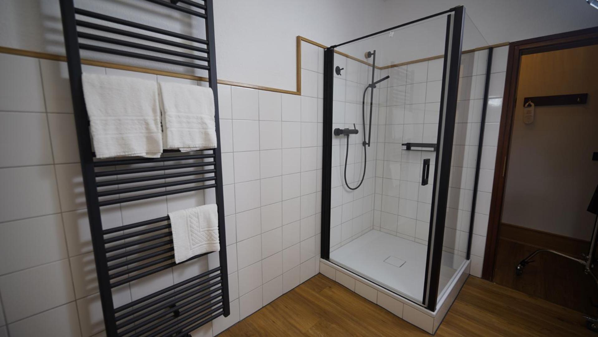 Vegan Hotel Und Restaurants Nicolay 1881 Zeltingen-Rachtig Exteriör bild