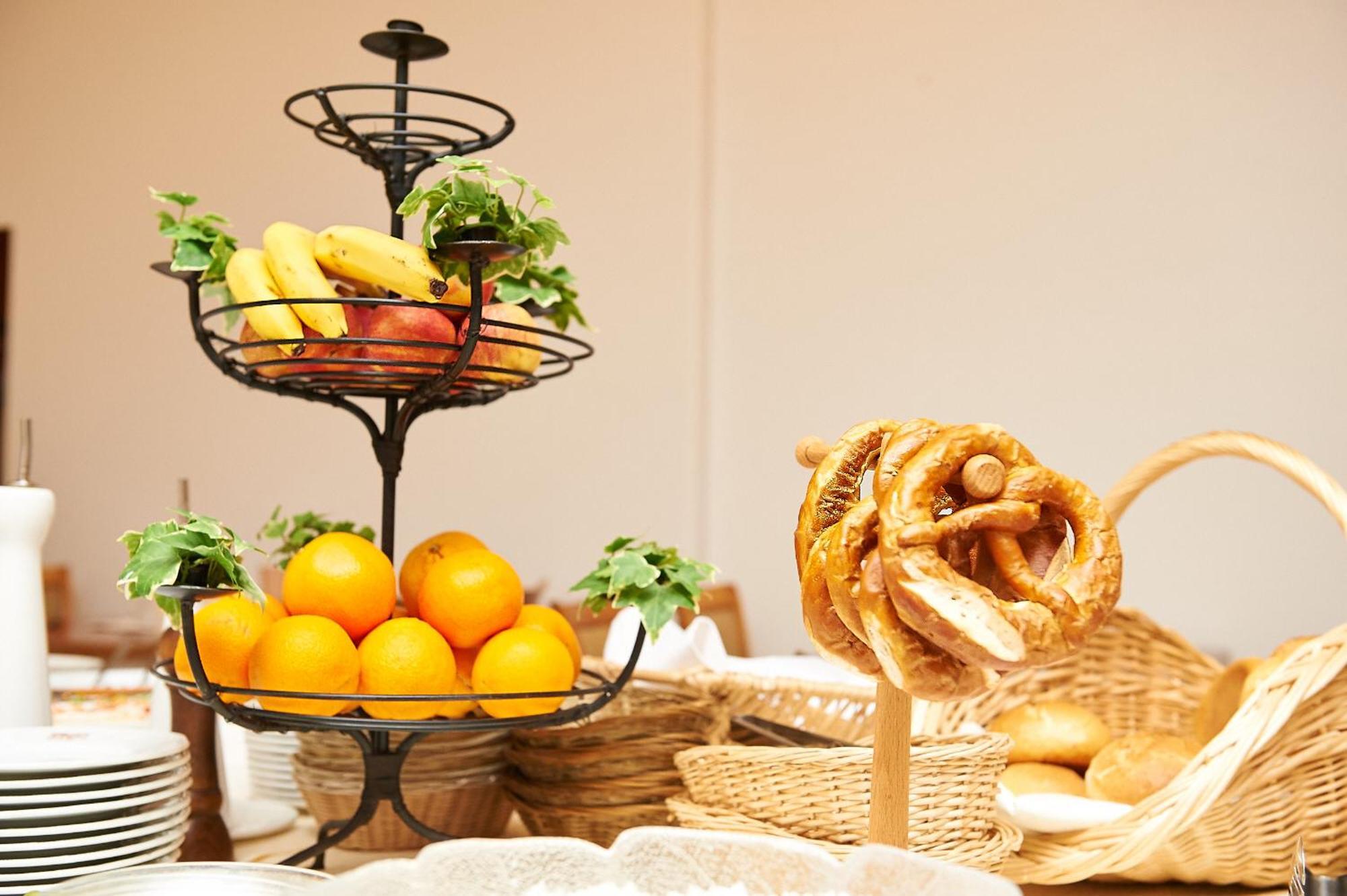 Vegan Hotel Und Restaurants Nicolay 1881 Zeltingen-Rachtig Exteriör bild