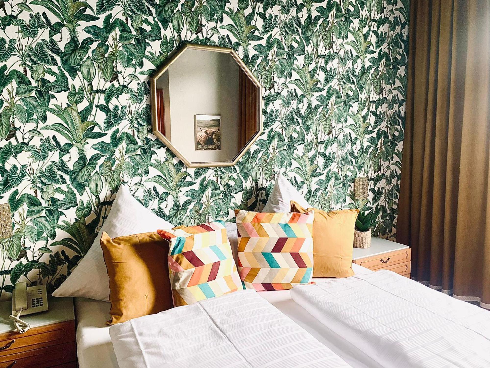 Vegan Hotel Und Restaurants Nicolay 1881 Zeltingen-Rachtig Exteriör bild